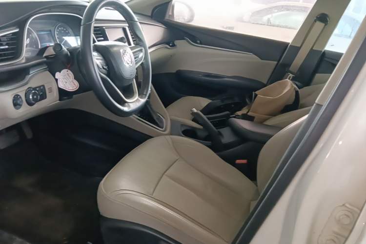 Used Buick GT 2019 15T Dual-Clutch Connected Elite Model China VI Left Front Seat