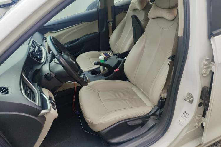 Used Buick GT 2019 15T Dual-Clutch Connected Elite Version China V Standard Left Front Seat
