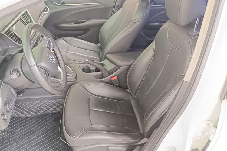 Used Buick GT 2019 18T Automatic Connected Elite Model China VI Standard Left Front Seat