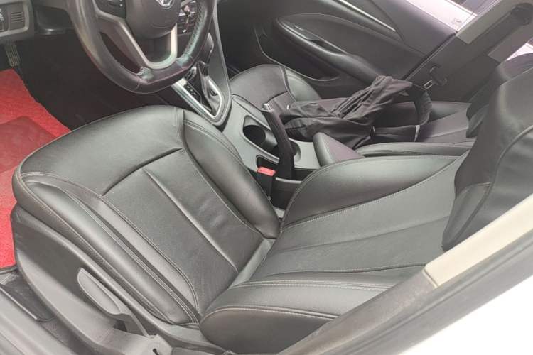 Used Buick GT 2019 18T Automatic Connected Elite Model China VI Standard Left Front Seat