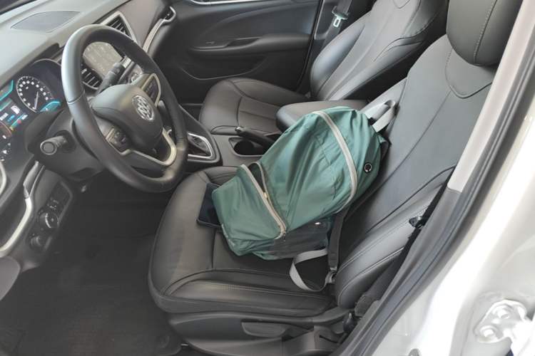 Used Buick GT 2019 18T Automatic Connected Elite Model China VI Standard Left Front Seat