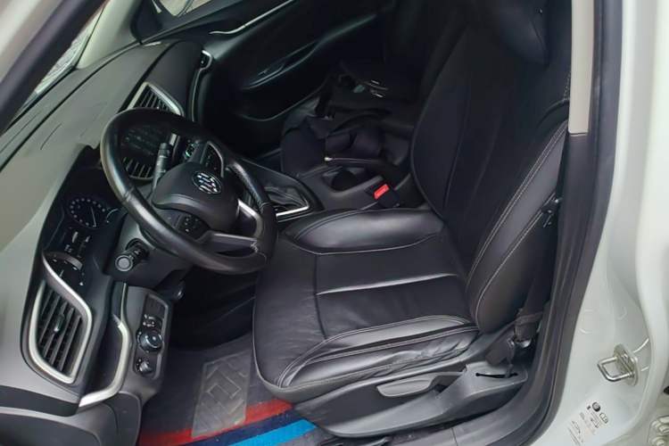 Used Buick GT 2019 18T Automatic Connected Elite Model China VI Standard Left Front Seat