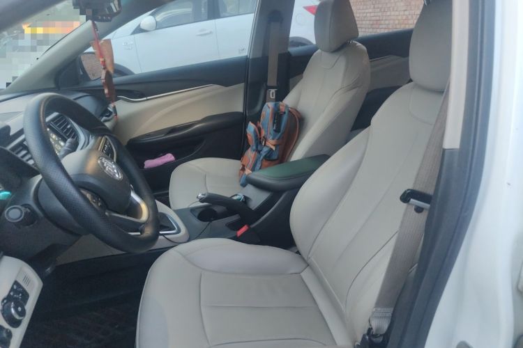 Used Buick GT 2019 15T Dual-Clutch Connected Elite Model China VI Left Front Seat