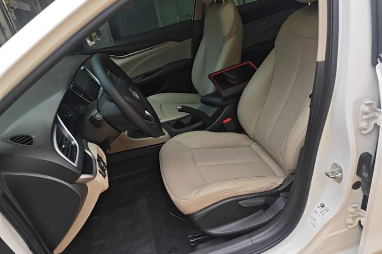 Used Buick GT 2019 15T Manual Elite Version China VI Standard Left Front Seat