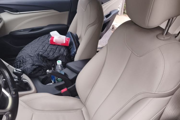Used Buick GT 2019 15T Manual Elite Version China VI Standard Left Front Seat