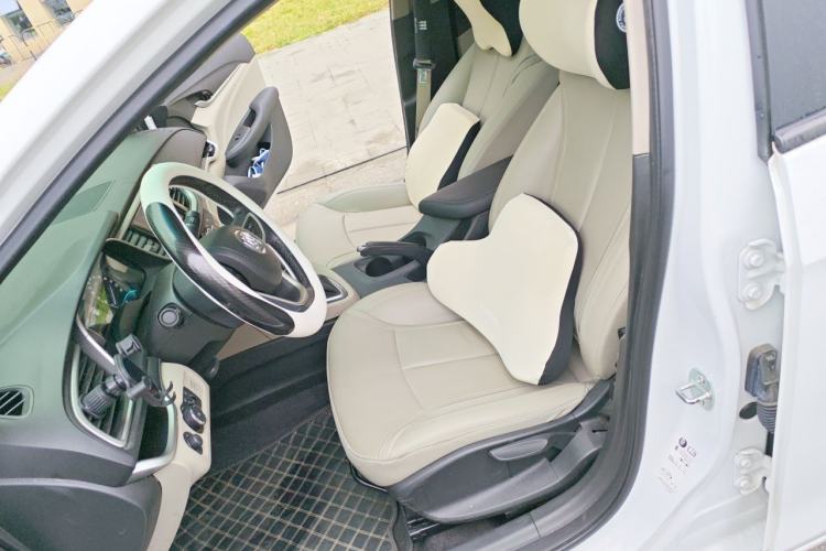Used Buick GT 2019 15T Dual-Clutch Connected Elite Model China VI Left Front Seat