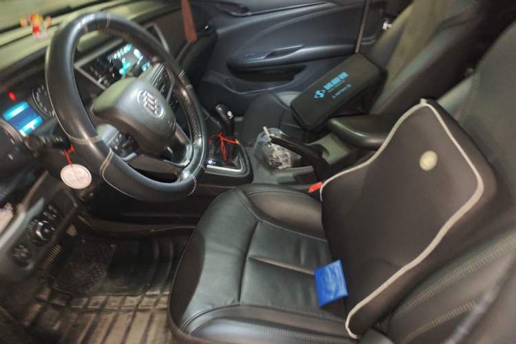 Used Buick GT 2019 18T Automatic Connected Elite Model China VI Standard Left Front Seat