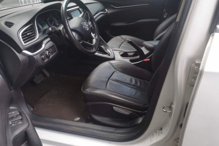Used Buick GT 2019 18T Automatic Connected Elite Model China VI Standard Left Front Seat