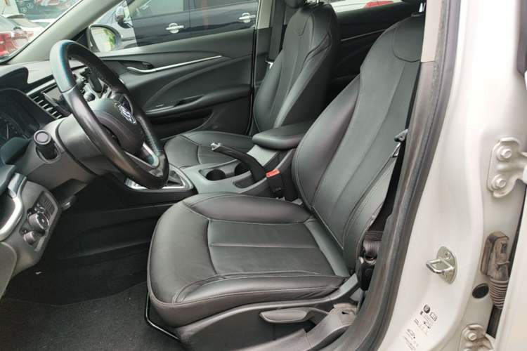 Used Buick GT 2019 18T Automatic Connected Elite Model China VI Standard Left Front Seat