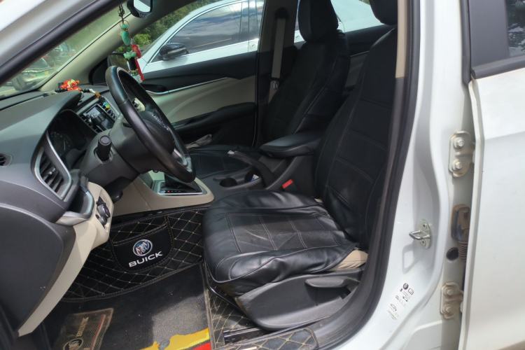 Used Buick GT 2019 15T Dual-Clutch Connected Elite Model China VI Left Front Seat