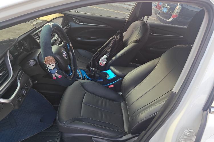 Used Buick GT 2019 18T Automatic Connected Elite Model China VI Standard Left Front Seat