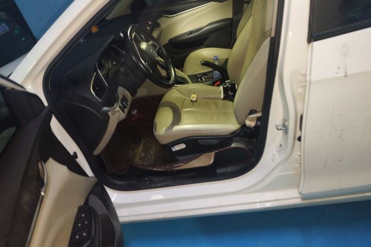 Used Buick GT 2019 15T Dual-Clutch Connected Elite Model China VI Left Front Seat