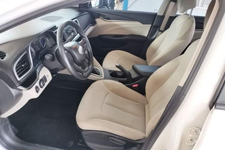 Used Buick GT 2019 15T Dual-Clutch Advanced Version China VI Standard Left Front Seat