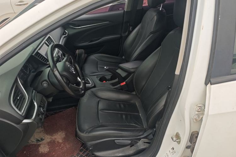 Used Buick GT 2019 18T Automatic Connected Elite Model China VI Standard Left Front Seat