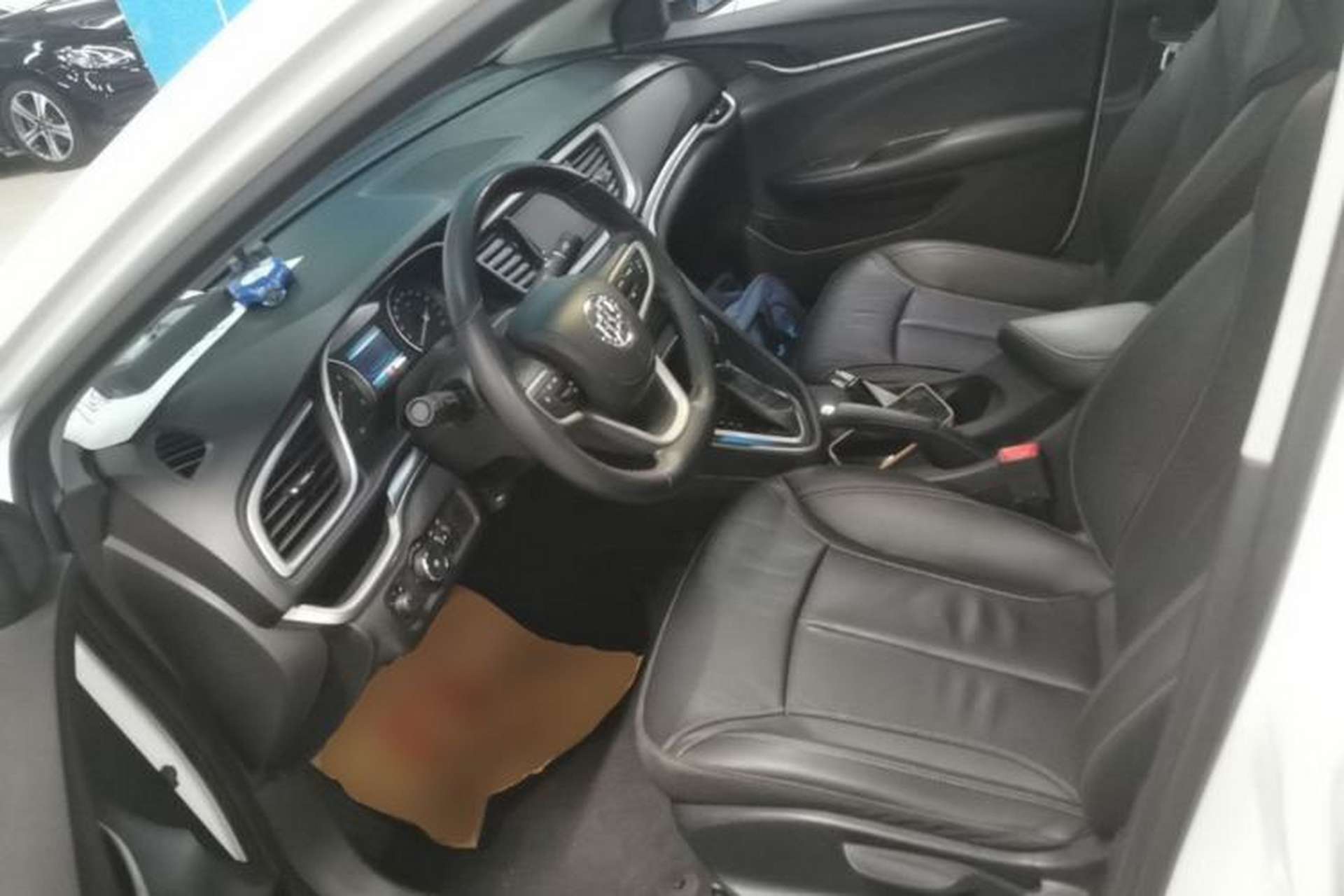 Used Buick GT 2019 18T Automatic Connected Elite Model China VI Standard Left Front Seat
