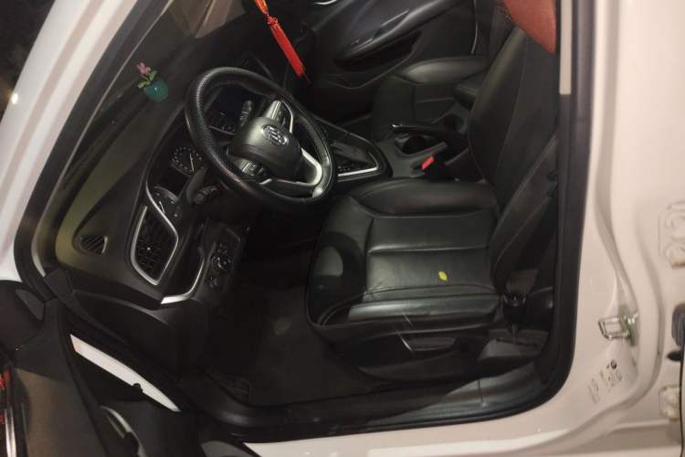 Used Buick GT 2019 18T Automatic Connected Elite Model China VI Standard Left Front Seat
