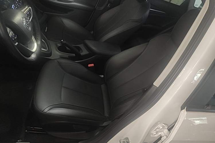 Used Buick GT 2019 18T Automatic Connected Elite Model China VI Standard Left Front Seat