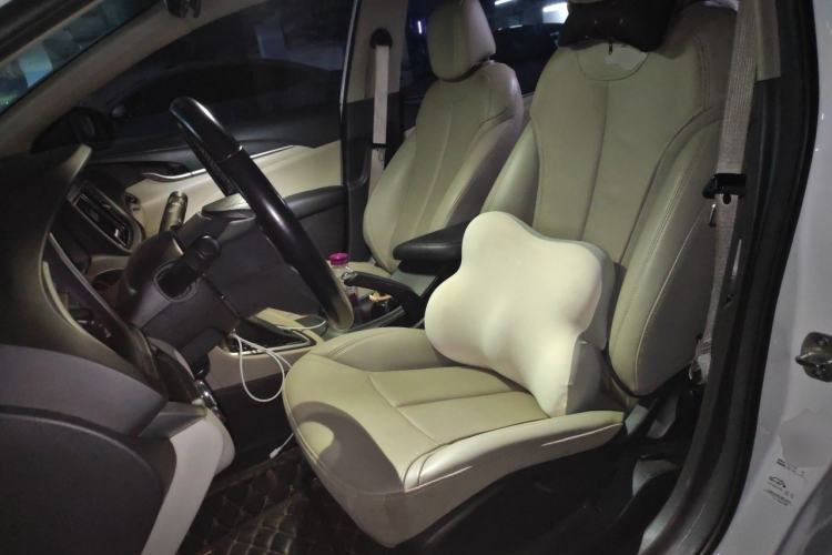 Used Buick GT 2019 15T Dual-Clutch Connected Elite Model China VI Left Front Seat