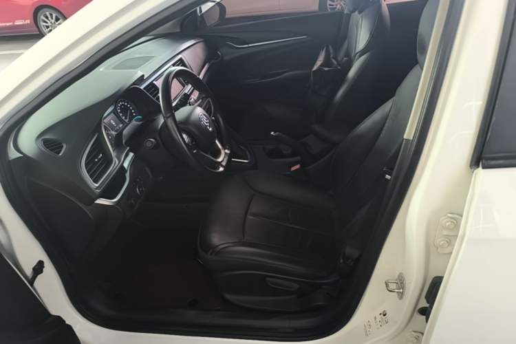Used Buick GT 2019 18T Automatic Connected Elite Model China VI Standard Left Front Seat