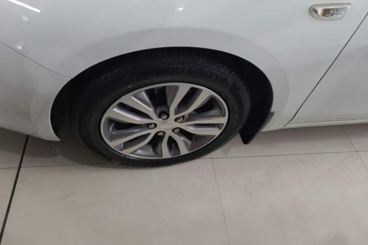Used Buick GT 2019 18T Automatic Connected Elite Model China VI Standard Left Front Wheel Hub