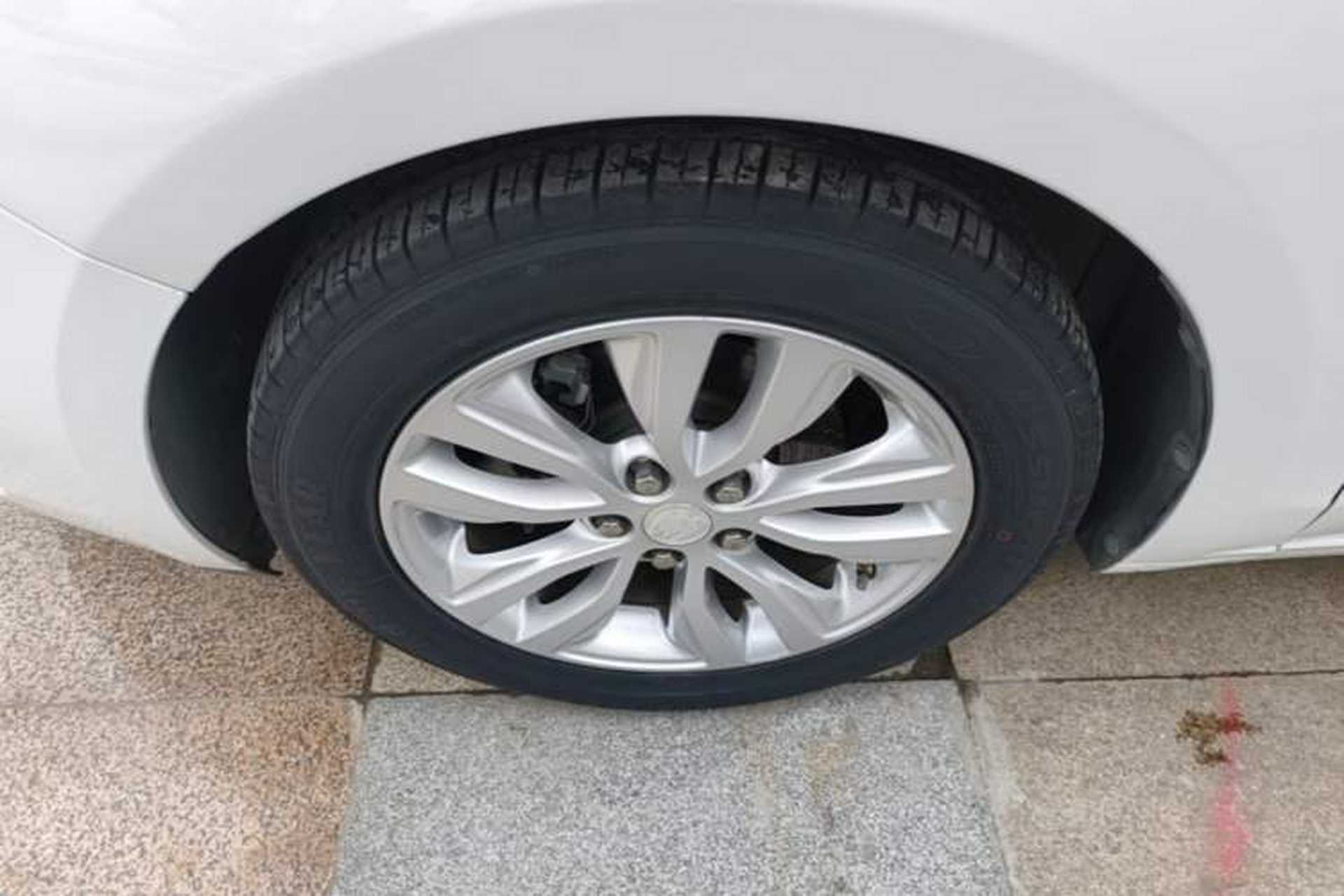 Used Buick GT 2019 15T Manual Elite Version China VI Standard Left Front Wheel Hub