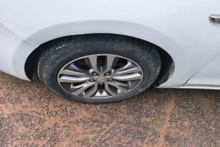 Used Buick GT 2019 18T Automatic Connected Elite Model China V Standard Left Front Wheel Hub