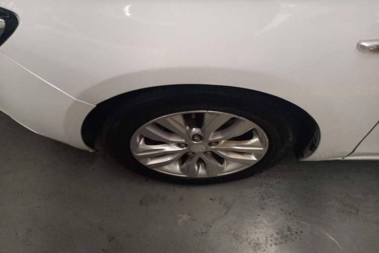 Used Buick GT 2019 15T Dual-Clutch Connected Elite Model China VI Left Front Wheel Hub