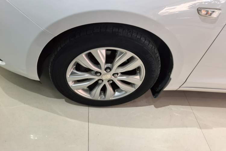 Used Buick GT 2019 15T Dual-Clutch Connected Elite Model China VI Left Front Wheel Hub