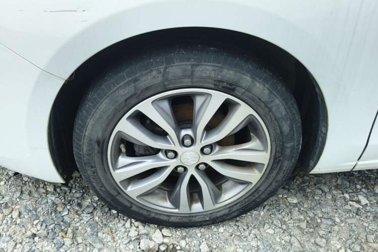 Used Buick GT 2019 18T Automatic Connected Elite Model China VI Standard Left Front Wheel Hub