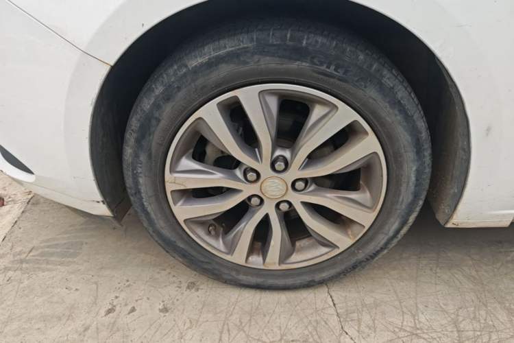 Used Buick GT 2019 18T Automatic Connected Elite Model China VI Standard Left Front Wheel Hub