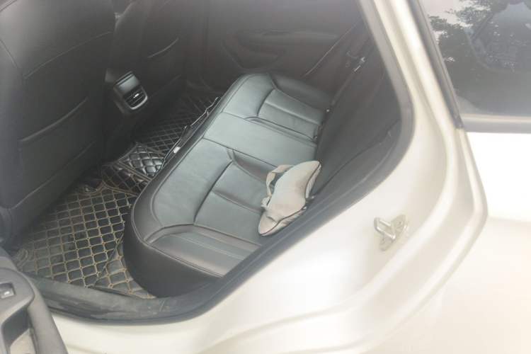 Used Buick GT 2019 18T Automatic Connected Elite Model China V Standard Left Rear Seat