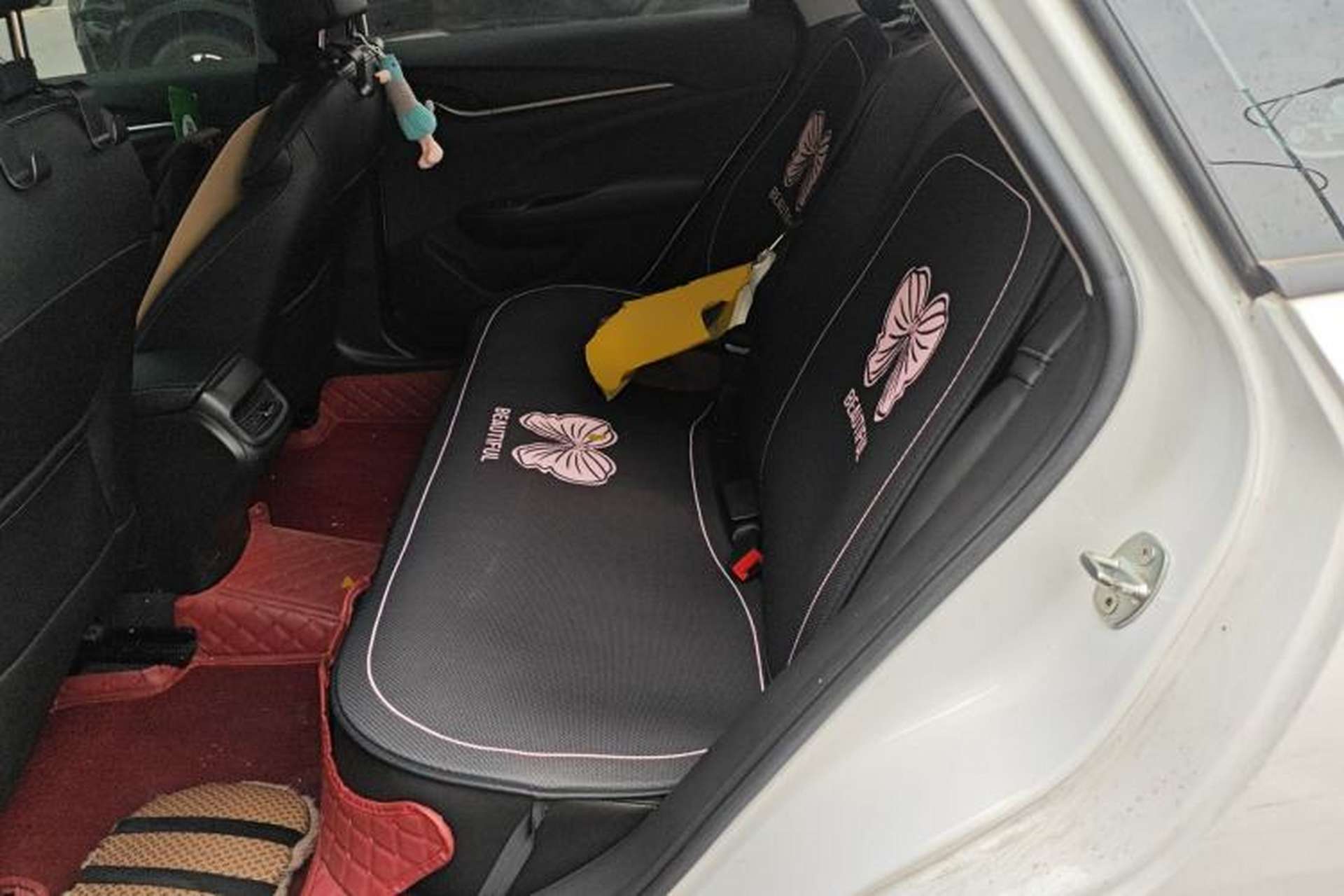 Used Buick GT 2019 18T Automatic Connected Elite Model China VI Standard Left Rear Seat