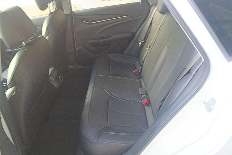Used Buick GT 2019 18T Automatic Connected Elite Model China VI Standard Left Rear Seat