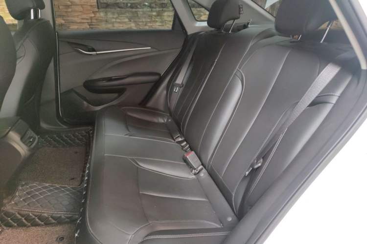 Used Buick GT 2019 18T Automatic Connected Elite Model China VI Standard Left Rear Seat