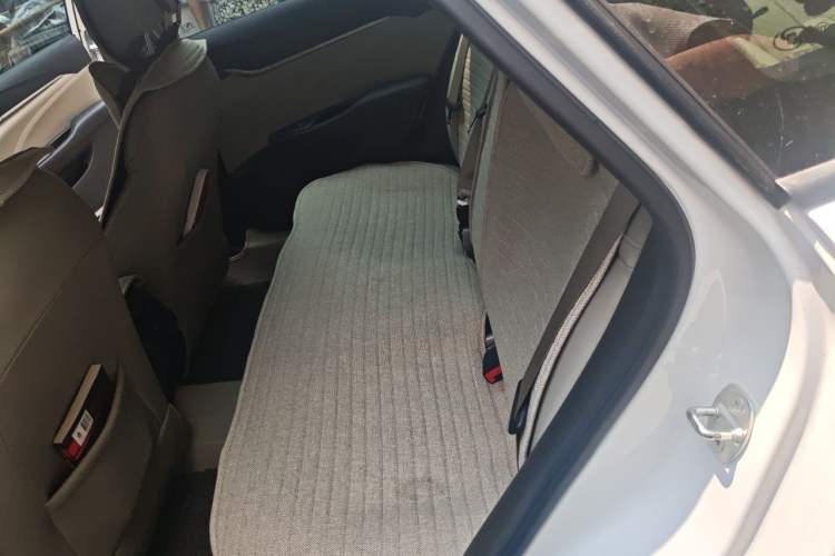 Used Buick GT 2019 15T Dual-Clutch Connected Elite Version China V Standard Left Rear Seat