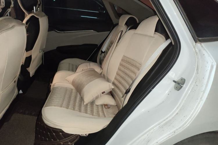 Used Buick GT 2019 15T Dual-Clutch Advanced Version China VI Standard Left Rear Seat