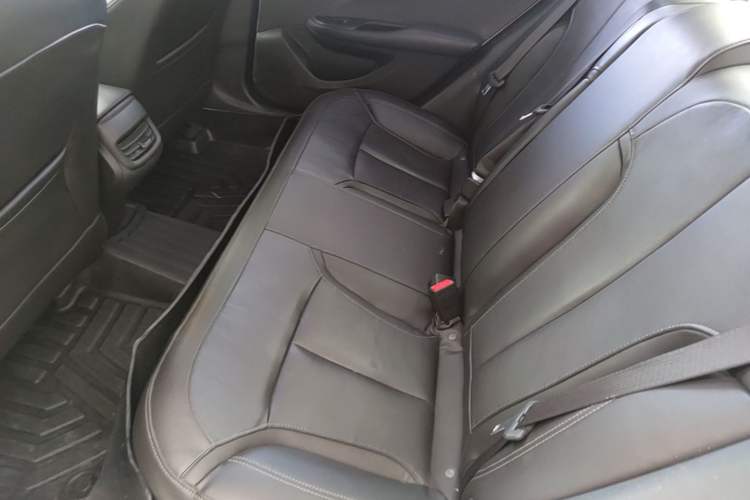 Used Buick GT 2019 18T Automatic Connected Elite Model China VI Standard Left Rear Seat