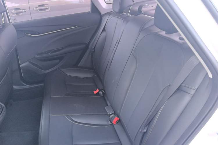 Used Buick GT 2019 18T Automatic Connected Elite Model China V Standard Left Rear Seat