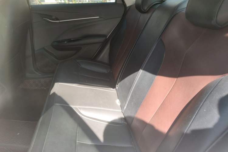 Used Buick GT 2019 18T Automatic Connected Elite Model China VI Standard Left Rear Seat