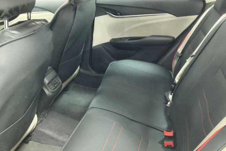 Used Buick GT 2019 15T Manual Elite Version China VI Standard Left Rear Seat