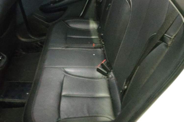 Used Buick GT 2019 18T Automatic Connected Elite Model China VI Standard Left Rear Seat