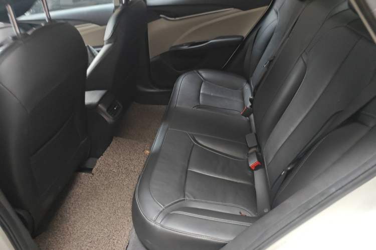 Used Buick GT 2019 18T Automatic Connected Elite Model China VI Standard Left Rear Seat