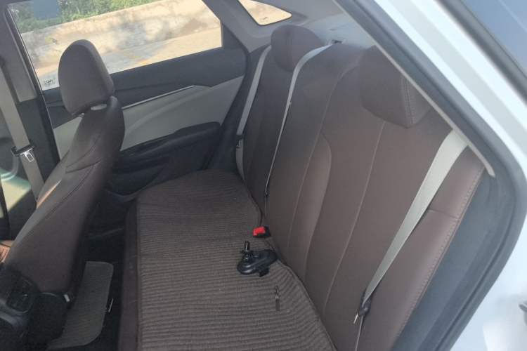 Used Buick GT 2019 15T Dual-Clutch Advanced Version China VI Standard Left Rear Seat