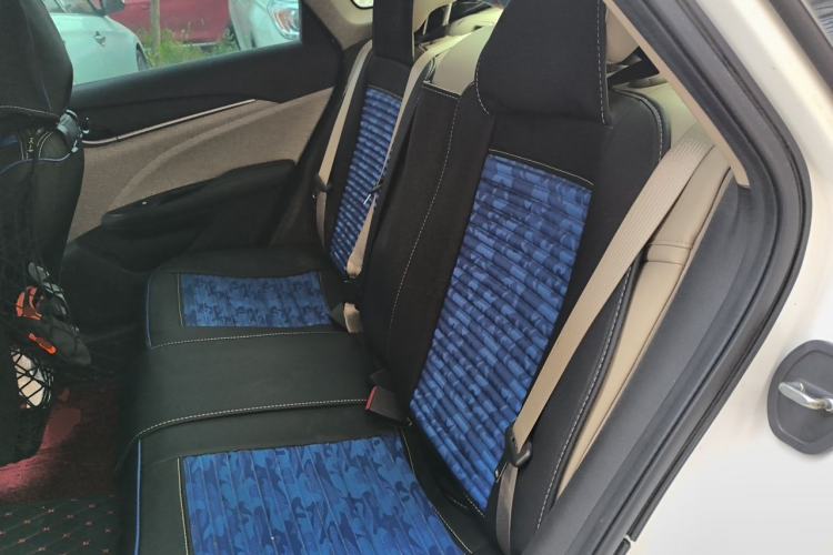 Used Buick GT 2019 15T Dual-Clutch Connected Elite Model China VI Left Rear Seat