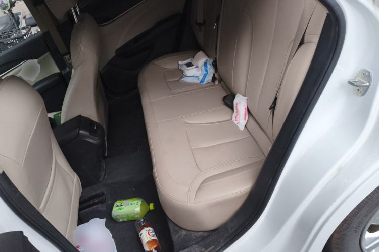 Used Buick GT 2019 15T Dual-Clutch Connected Elite Version China V Standard Left Rear Seat