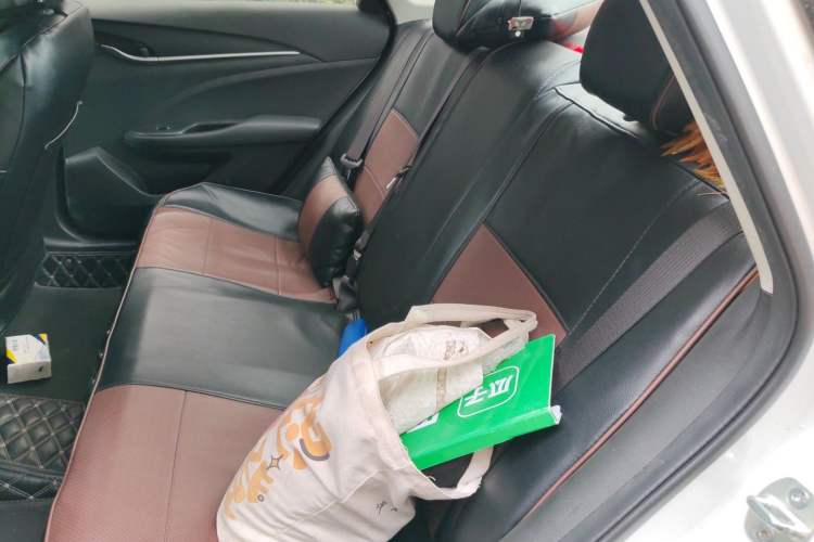 Used Buick GT 2019 18T Automatic Connected Elite Model China VI Standard Left Rear Seat