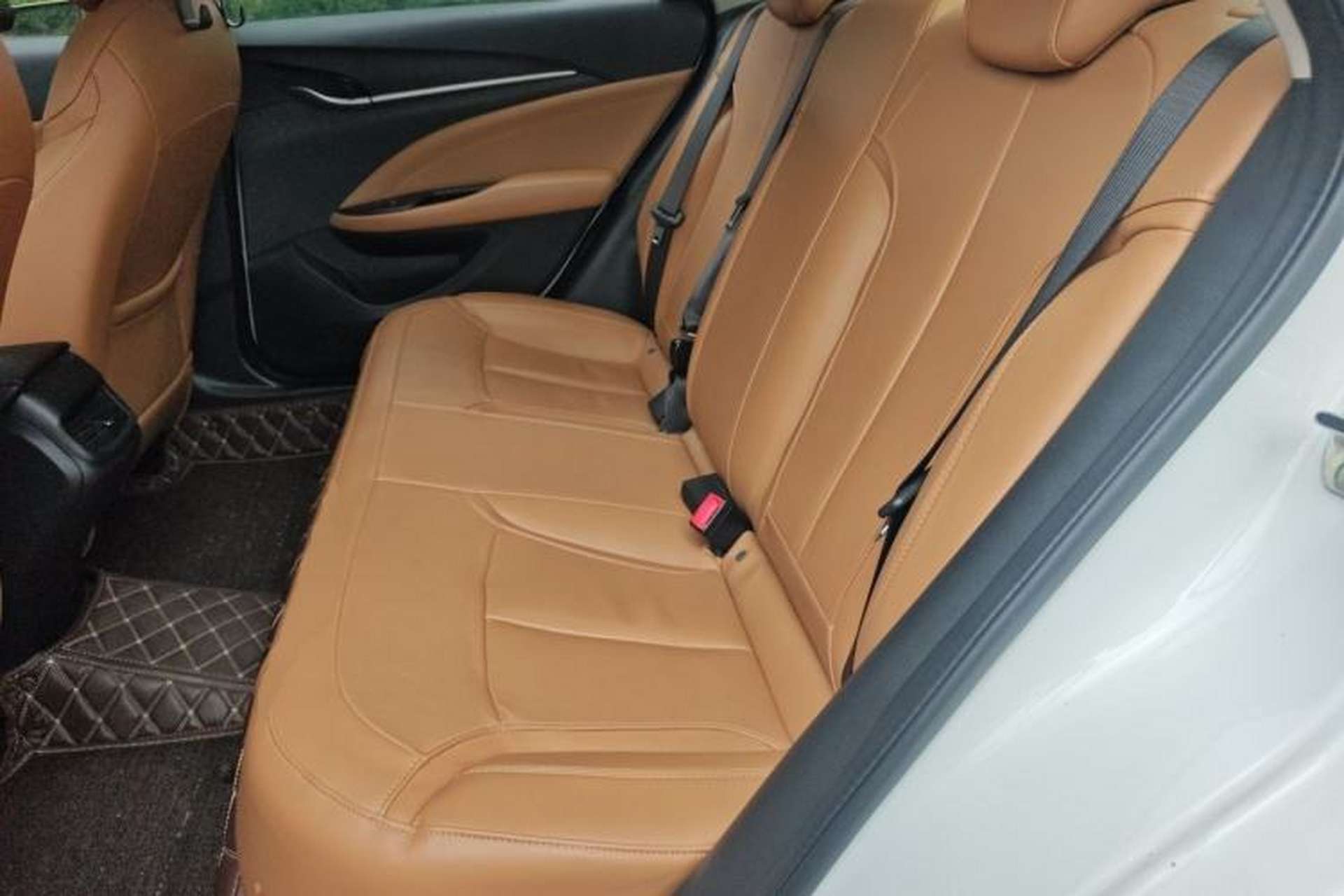 Used Buick GT 2019 18T Automatic Connected Flagship Version China V Standard Left Rear Seat