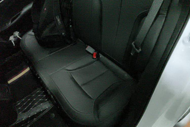 Used Buick GT 2019 18T Automatic Connected Elite Model China VI Standard Left Rear Seat