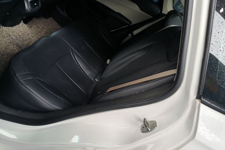 Used Buick GT 2019 15T Dual-Clutch Advanced Version China VI Standard Left Rear Seat