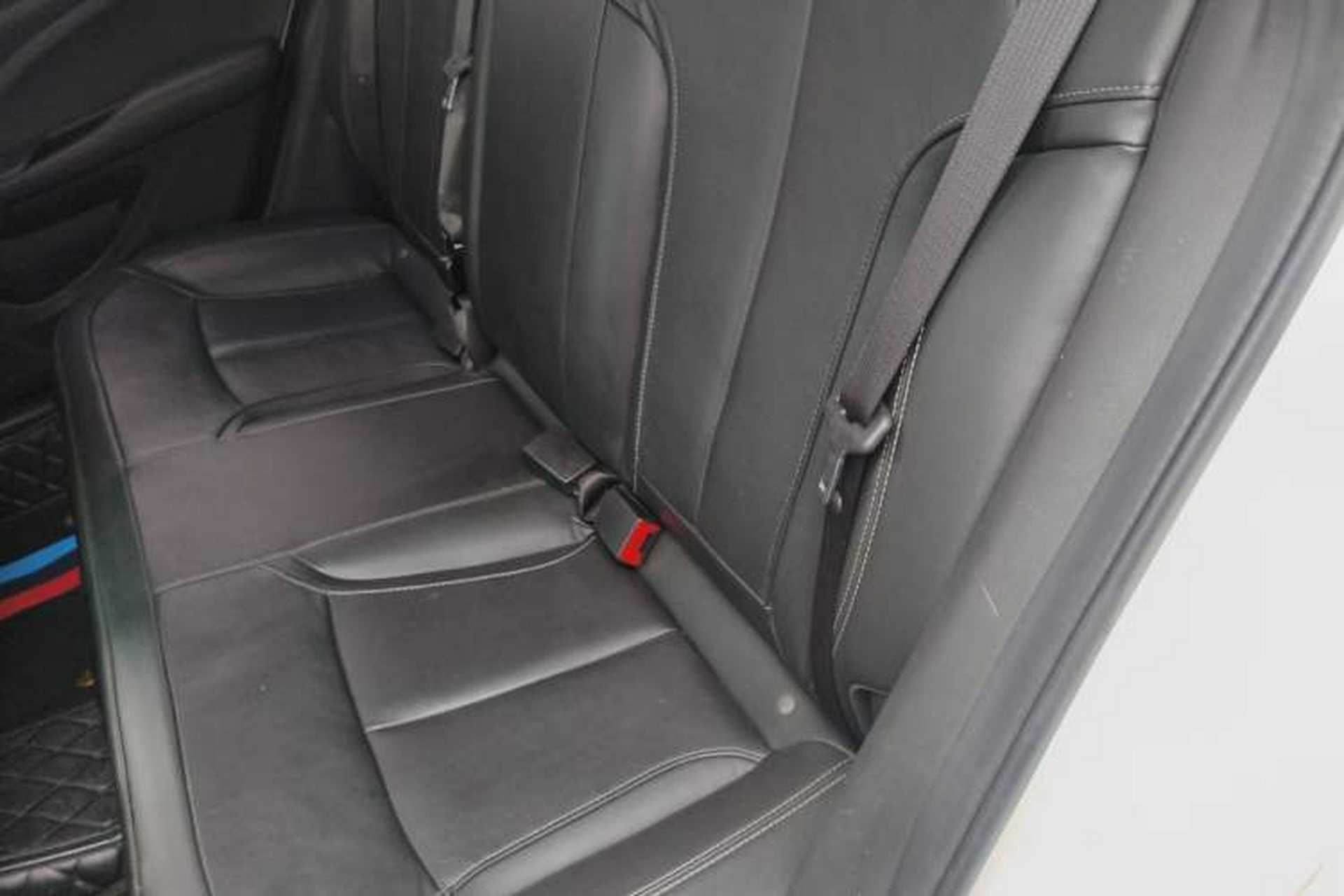 Used Buick GT 2019 18T Automatic Connected Elite Model China VI Standard Left Rear Seat